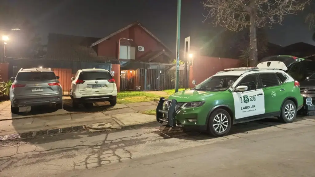 El robo afectó a una familia de la comuna de Peñalolén, T13.cl