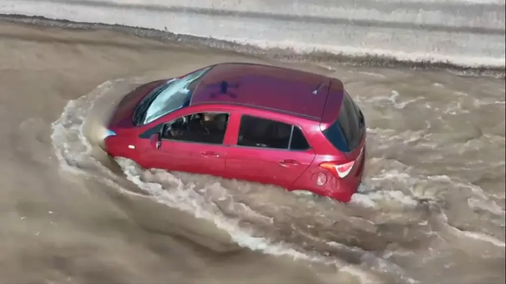 Ambos estaban bajo los efectos del alcohol y resultaron con lesiones leves., Mega 