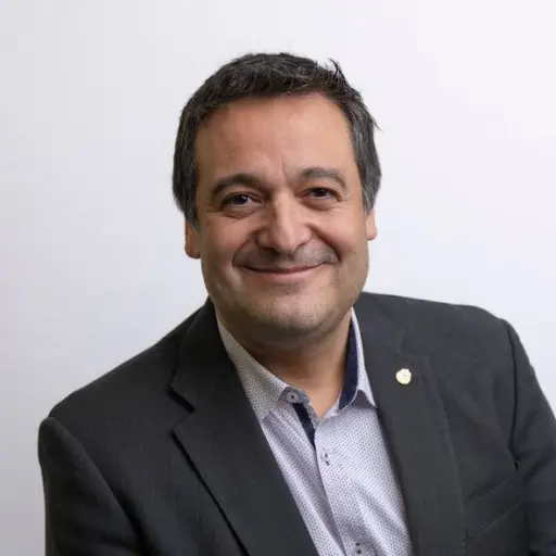 Álvaro Ossa, director de Innovación de la Pontificia Universidad Católica de Chile. / ⠀