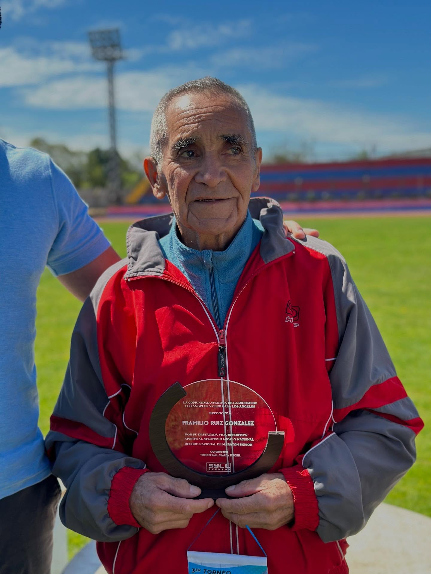 Framilio Ruíz dejó en el atletismo local una huella imborrable / La Tribuna