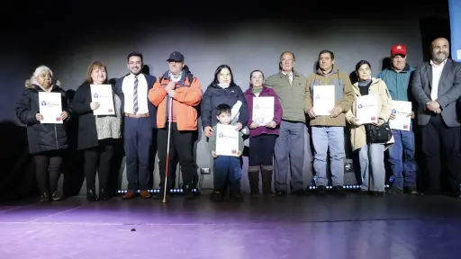 Más de 100 familias angelinas recibieron su título de dominio