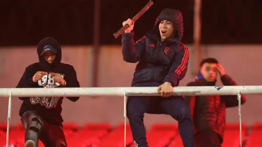 Vamos a ser sancionados: Universidad de Chile aclara qué pasará con el partido suspendido ante Independiente, x