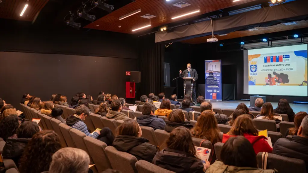 La jornada se desarrolló en el auditorio del centro cultural de Los Ángeles., Seremi de Salud Biobío