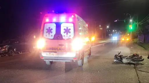 Fatal accidente en Laja: motociclista perdió la vida tras colisionar con vehículo