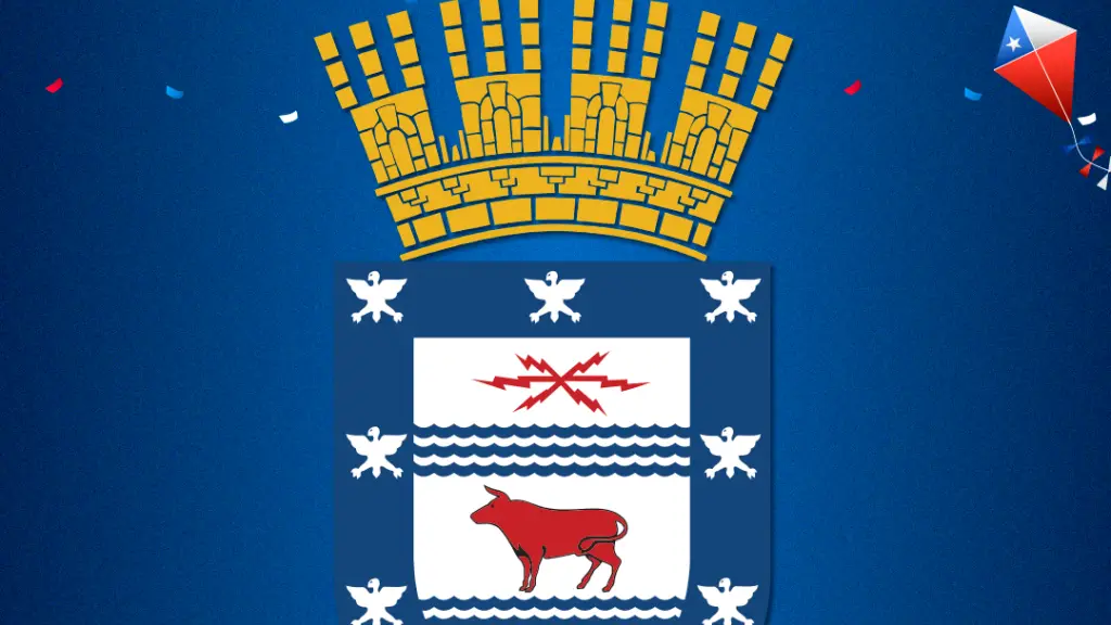 El escudo de Los Ángeles engalanado con motivos patrios y banderines chilenos es parte de la imaginería de las Fiestas Patrias 2025, invitando a la comunidad a celebrar con orgullo nacional.