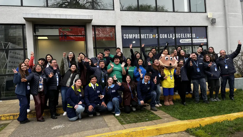 La jornada permitió que las y los jóvenes visitantes conocieran de cerca la experiencia educativa del Instituto.