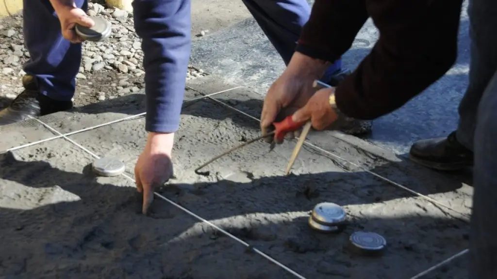 Jugadores en plena competencia demuestran la técnica y precisión que requiere este deporte nacional declarado patrimonio cultural, La Tribuna