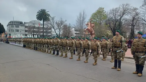 Revive el tradicional desfile de Fiestas Patrias en el centro de Los Ángeles