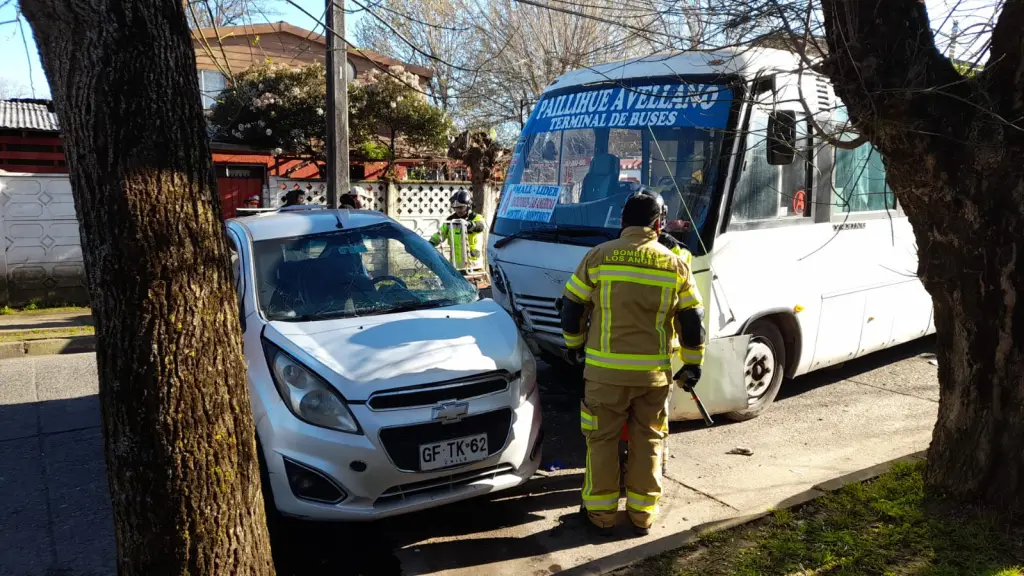 Accidente en sector sur de Los Ángeles., Cedida