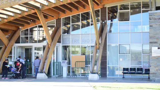 Seguridad en recintos de salud vuelve a discusión tras ingreso de paciente herido a bala al SAR Entre Ríos 