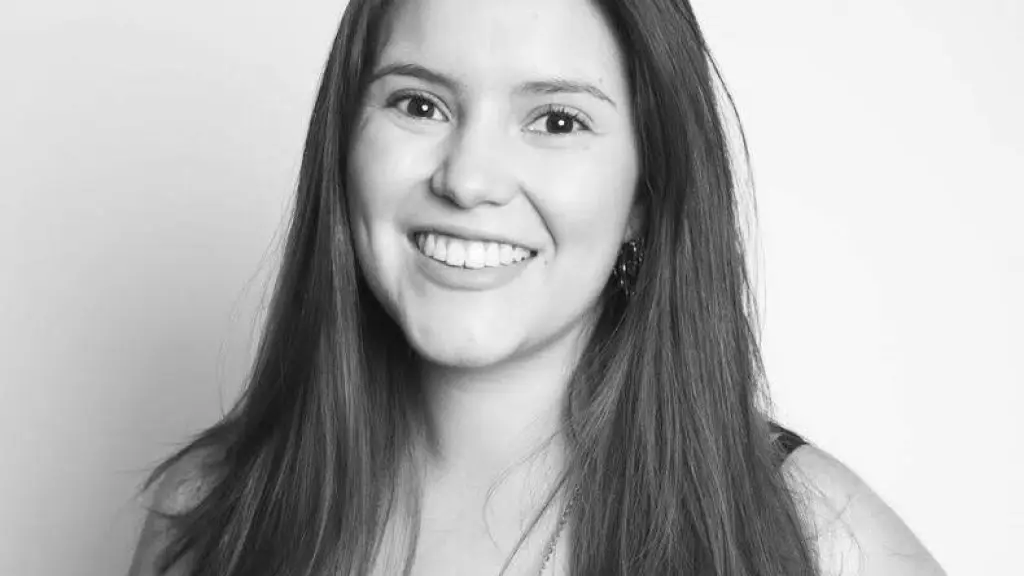 Mackarena Gallardo, Cedida