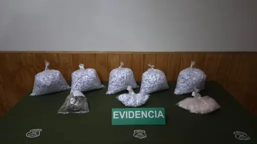 Sorprenden a extranjero con más de tres kilos de droga en Los Ángeles
