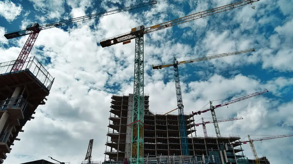 Anualmente, el exceso de trámites y permisos impuestos para proyectos de inversión en Chile cuesta entre un 2% y un 3% en la tasa de crecimiento del PIB.