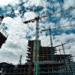 Anualmente, el exceso de trámites y permisos impuestos para proyectos de inversión en Chile cuesta entre un 2% y un 3% en la tasa de crecimiento del PIB.