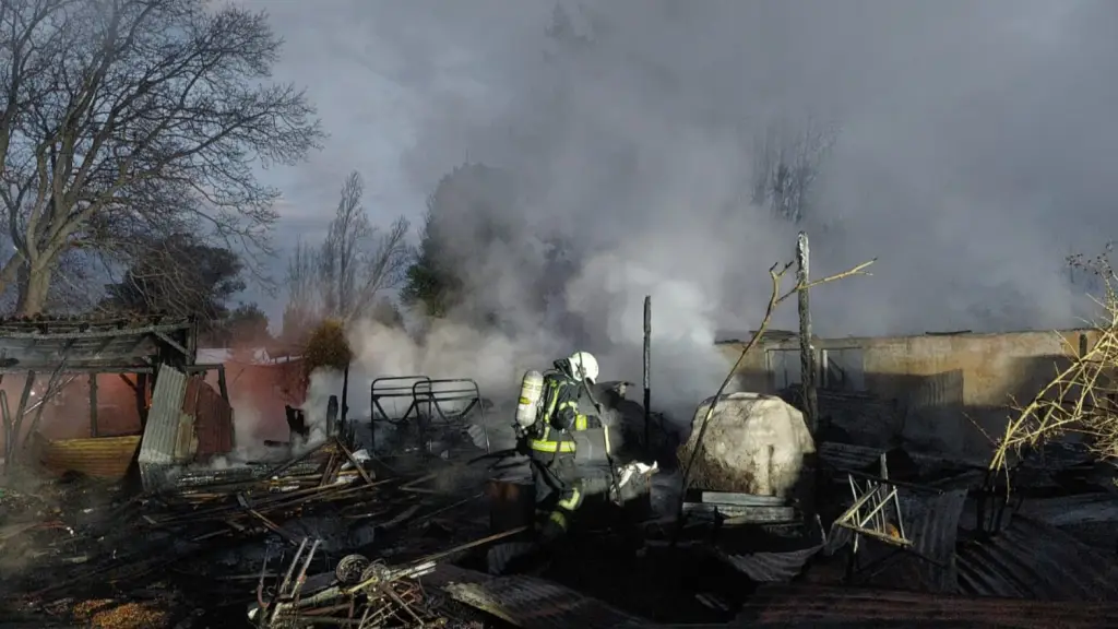 Incendio Km 6 camino El Peral, Cuerpo de Bomberos Los Ángeles