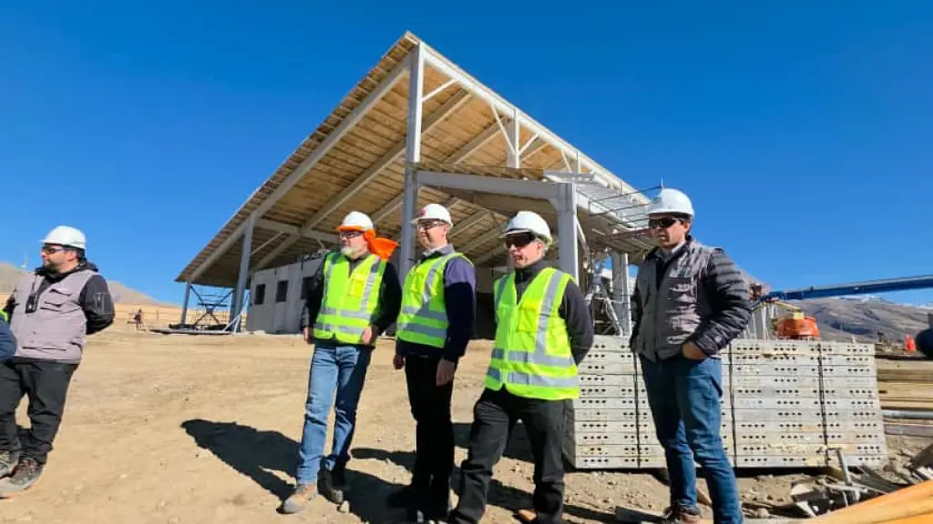 El proyecto, cercano a los 1.500 millones de pesos, busca garantizar el mantenimiento de los 58 kilómetros que unen Antuco con la frontera