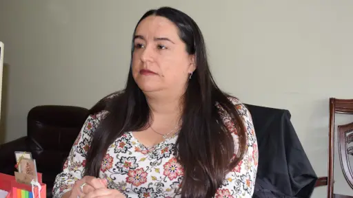 Corte ordena pago de  millones a trabajadora por autodespido en Los Ángeles