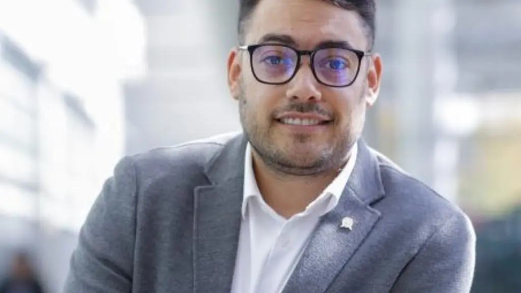 Frano Giakoni, Cedida