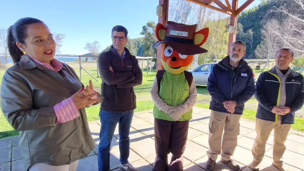 Entrega Sello Q de Calidad Turística campings Parque Angostura del Biobío. / Colbún