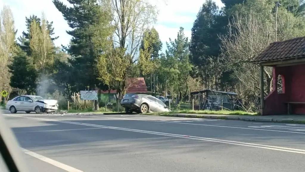 Accidente vehicular en Laja deja tres personas lesionadas, Diario La Tribuna