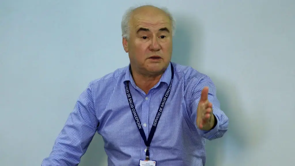 Ex director del Servicio de Salud Concepción, Víctor Valenzuela Álvarez, internet