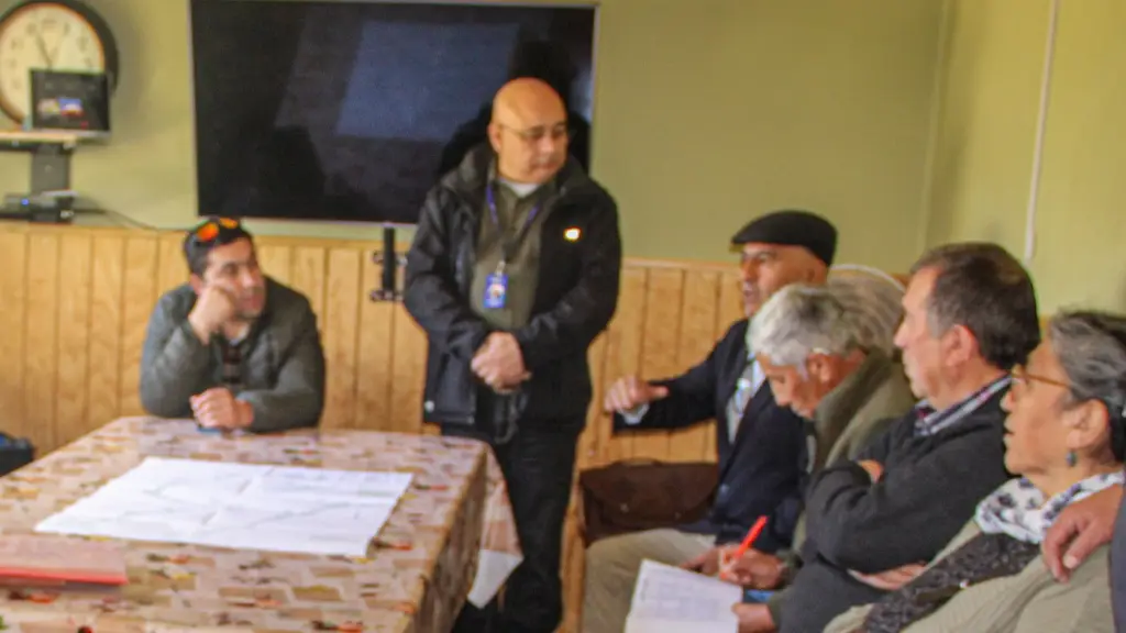 27 familias de Loncopangue accederán a la red eléctrica, Municipalidad de Quilaco