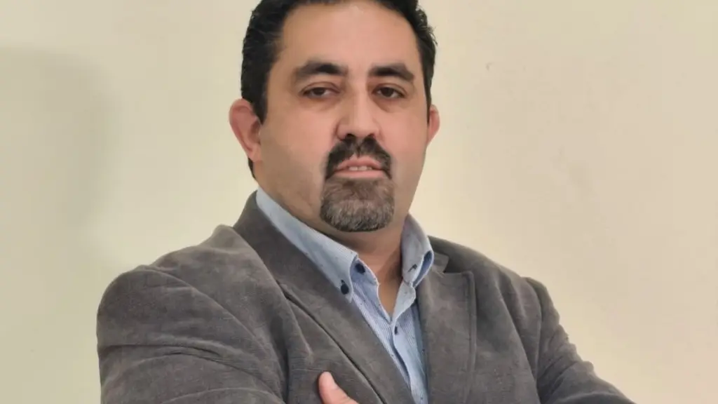 Carlos Montero, Cedida