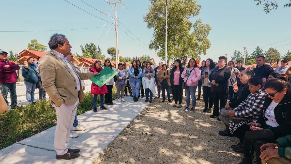 Familias de Laja avanzan hacia la vivienda propia: Concejo aprueba transferencia de terrenos para proyecto habitacional, Municipalidad de Laja