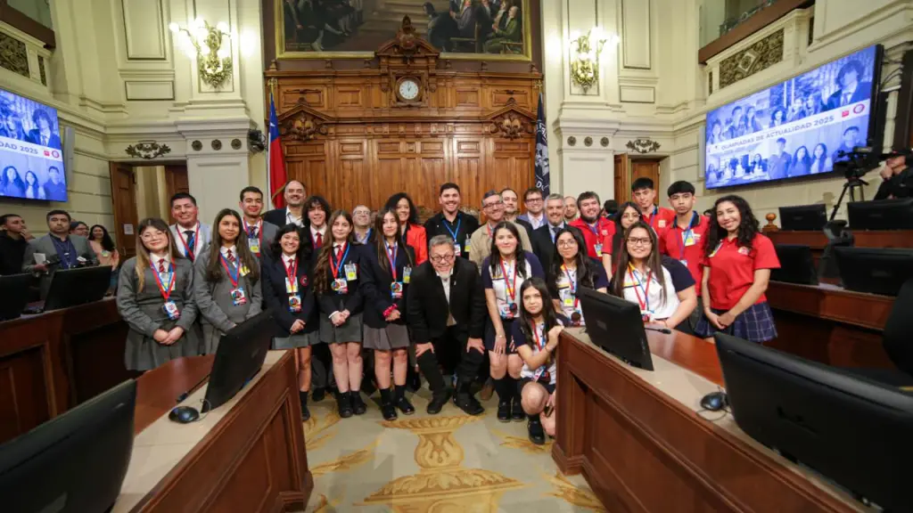 El evento educativo culminó con un empate en el primer lugar, consolidando su misión de fomentar la reflexión y la formación cívica., gentileza
