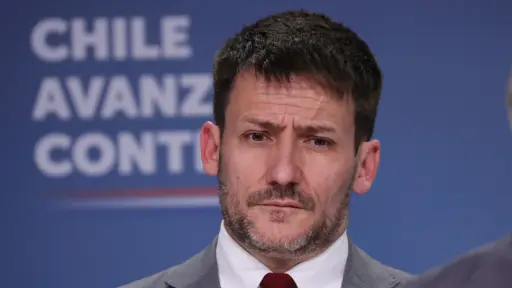 Anuncian Acusación Constitucional contra ministro de Energía Diego Pardow tras error en cobros eléctricos