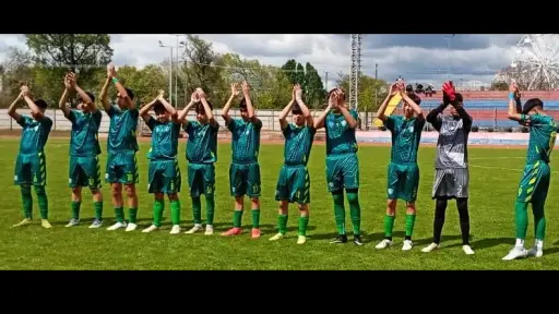 Los Ángeles se impone con garra y talento en el Regional Infantil: triunfo 2-1 ante Nacimiento