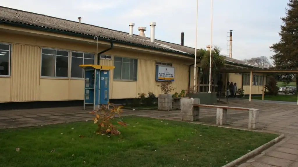 Hospital de Nacimiento, La Tribuna