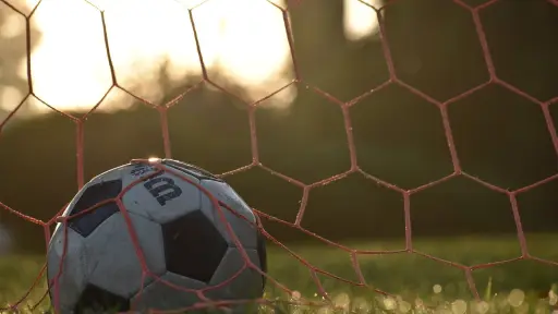 ¿Se viene el traspaso? Colo Colo apunta a Jorge Espejo para reforzar el mediocampo