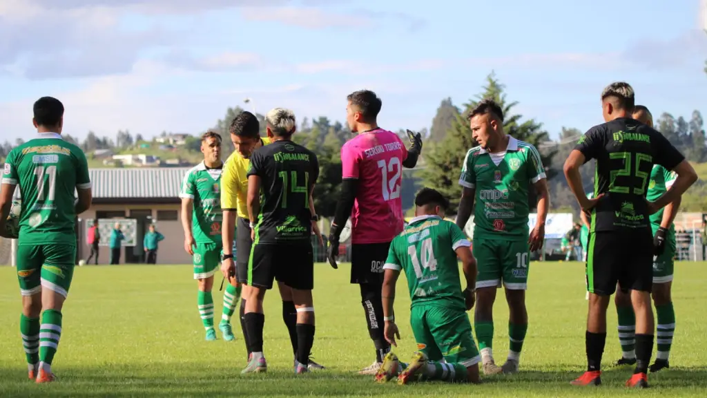 Todo se definirá en la última jornada para el elenco lajino pero bajo máxima presión, La Tribuna