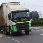 Brigadas de la empresa eléctrica se encuentran trabajando para reestablecer el servicio, RRSS