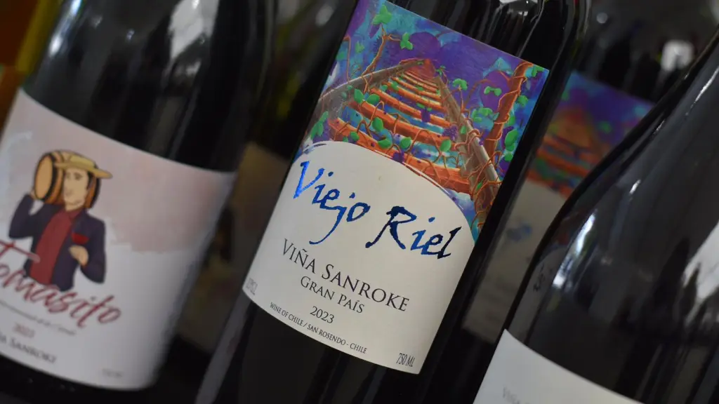 La Feria del Vino se desarrolla en el Parque Ecuador , INDAP