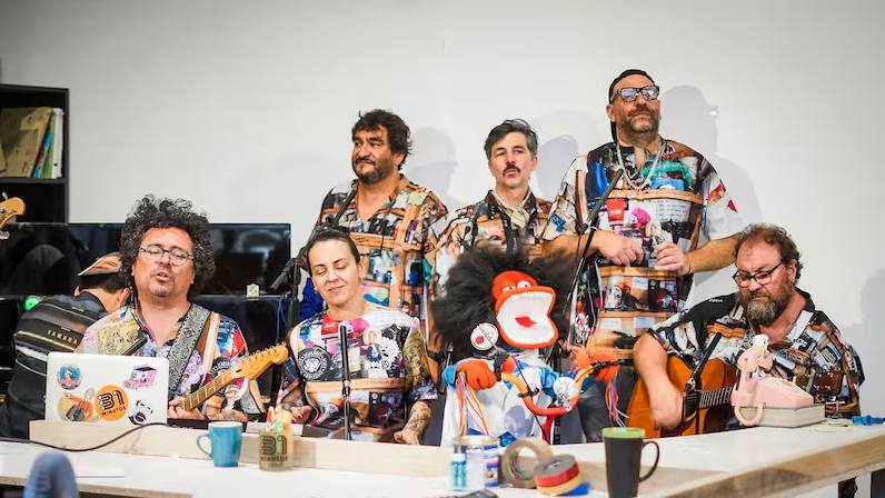 31 Minutos brilla en su presentación de Tiny Desk en Washington / NPR