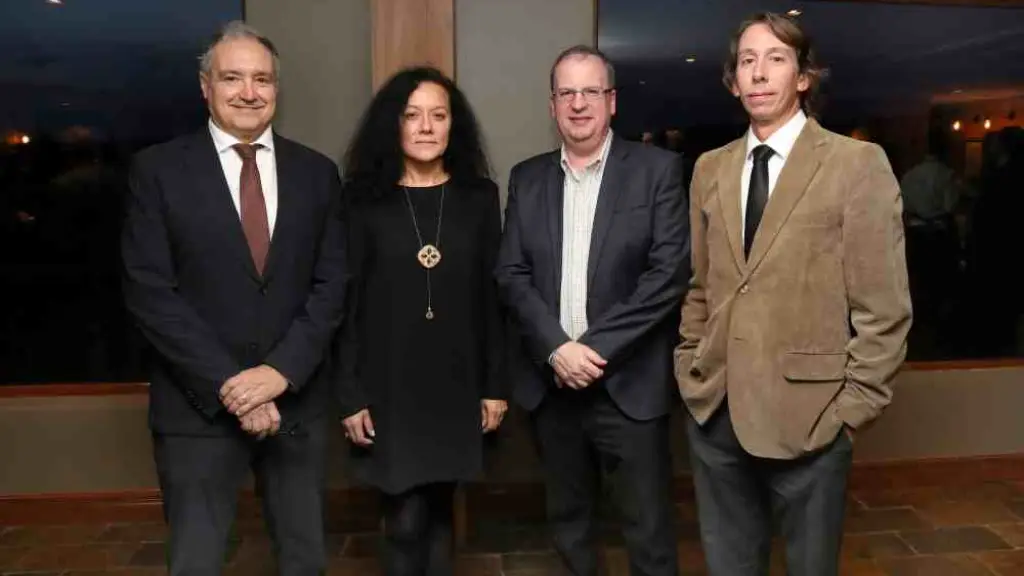 Diego Cabot, periodista de La Nación, Argentina; Claudia Chateau, gerente de la ANP; Andrés D’Alessandro, director ejecutivo de Adepa, Argentina; Rodrigo Salazar Zimmermann, director ejecutivo del Consejo de la Prensa Peruana.  | ANP