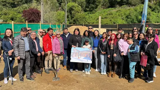 Arranca la construcción de tres viviendas en Pequeños Condominios en Tomé