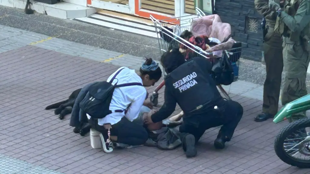 Persona en situación de calle sufrió un ataque epiléptico en pleno Paseo Colón de Los Ángeles, La Tribuna