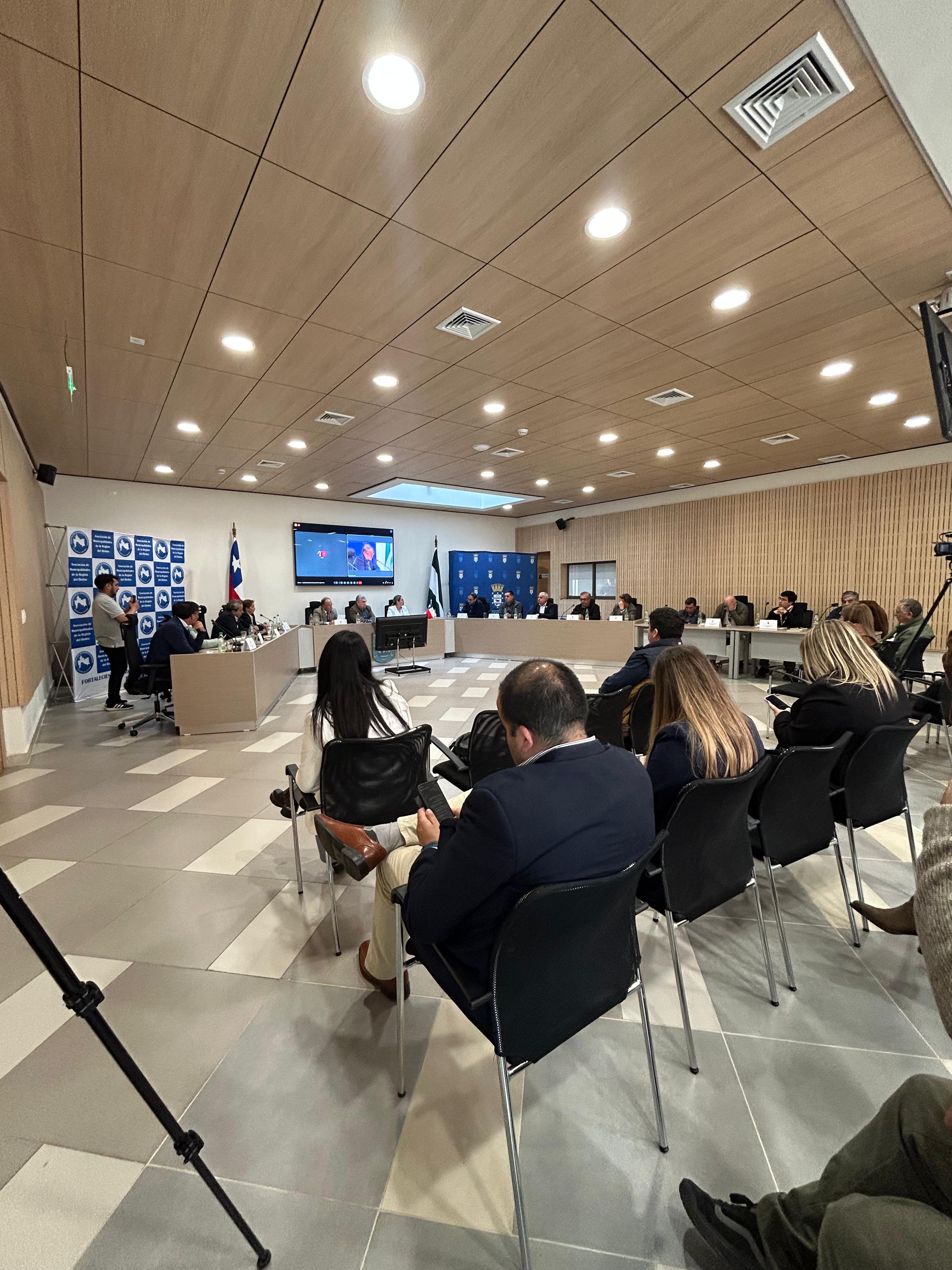 Reunión de la AMRBB en Los Ángeles / La Tribuna