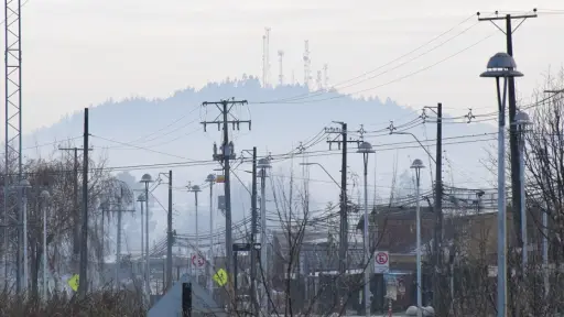 Los Ángeles: la ciudad con dos realidades del aire  preemergencia en el centro y poniente, pero calidad buena en el sector oriente