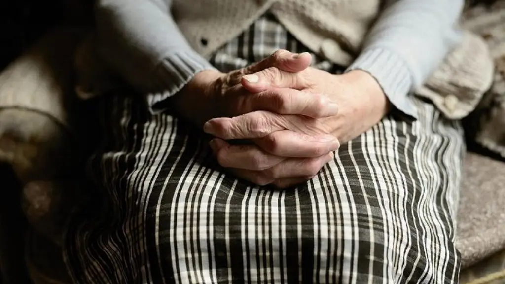 La imputada se hacía pasar por intermediaria entre la víctima y su supuesto hijo en el extranjero., contexto