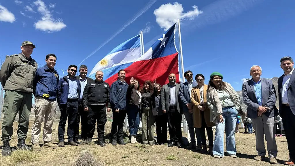 El complejo fronterizo de Pichachén se ubica en la comuna de Antuco, provincia de Biobío, y funcionará entre las 8:00 y las 18:00 horas. La apertura anticipada busca potenciar el flujo turístico., Seremi de Salud del Biobío