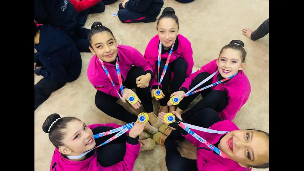 Las gimnastas angelinas que clasificaron a dos finales nacionales se preparan para competir en Villarrica, entre el 7 y el 9 de noviembre, y en Nueva Imperial, entre el 18 y el 22 de noviembre, La Tribuna