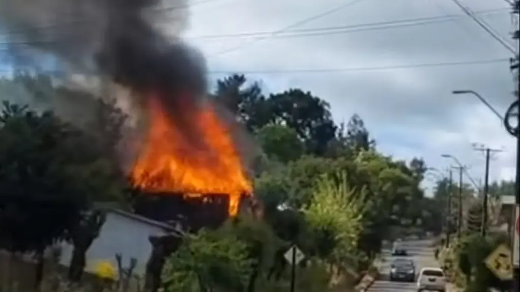 Incendio de vivienda en Mulchén / Información en Línea Mulchén