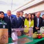 La ministra Fernández y el ministro Cordero encabezaron la presentación del plan. Participaron autoridades del SAG, la PDI, Carabineros y gremios agrícolas.