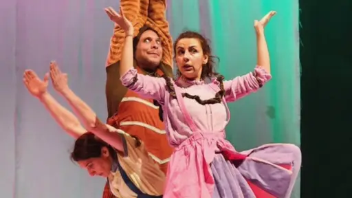 Perfiles y Siluetas en aniversario N°27 en Los Ángeles: Es un derecho humano disfrutar de la cultura