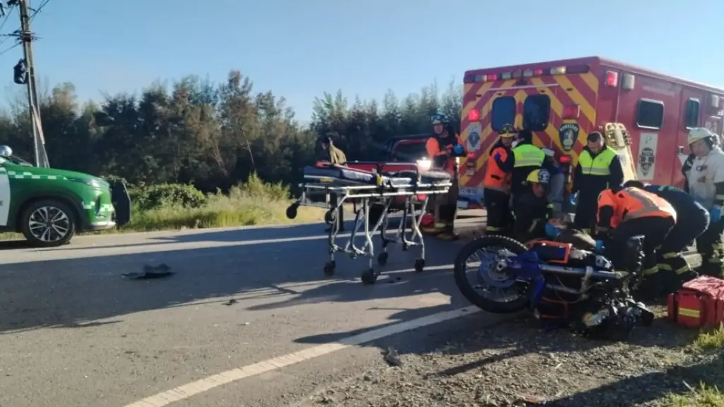 Motorista quedó grave tras accidente de tránsito en Santa Bárbara , Carabineros de Santa Bárbara