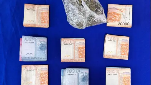 Desarticulan punto de venta de drogas en Villarrica: incautan cannabis y dinero en efectivo 